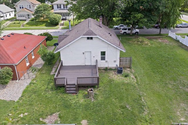 809 E Victoria Street, South Bend, IN 46614