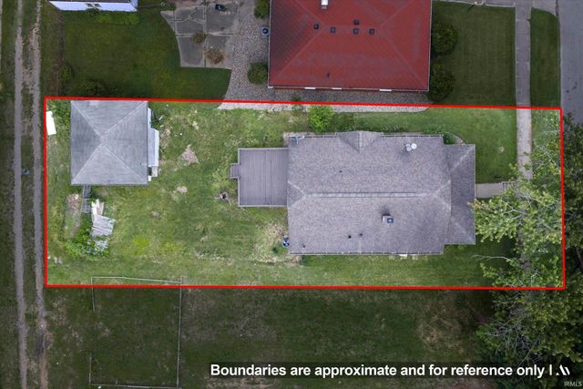 809 E Victoria Street, South Bend, IN 46614