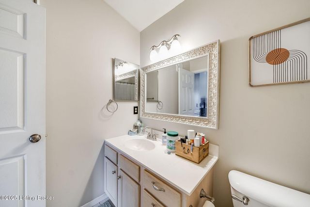 3501 Lennox View Ct 310, Louisville, KY 40299