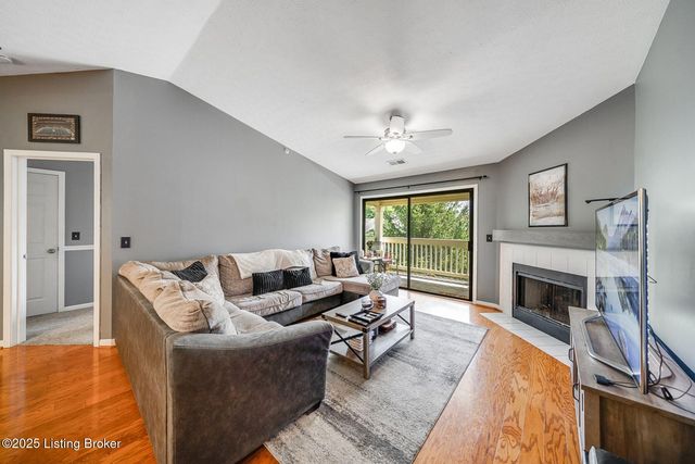 3501 Lennox View Ct 310, Louisville, KY 40299