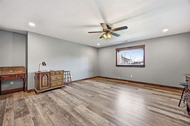 2791 Creekview Trail, Palo, IA 52324
