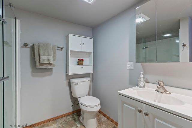 329 W Main Street, Barrington, IL 60010