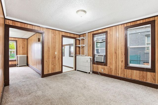 768 Minnehaha Avenue E, Saint Paul, MN 55106