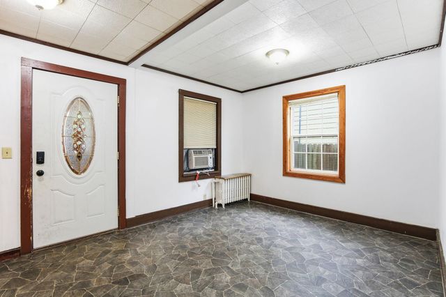 768 Minnehaha Avenue E, Saint Paul, MN 55106