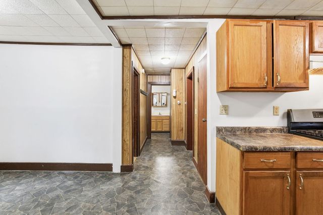 768 Minnehaha Avenue E, Saint Paul, MN 55106