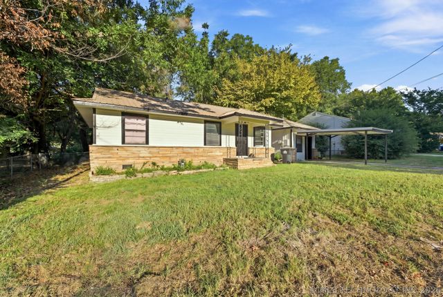 426 S Fairland Avenue, Coweta, OK 74429