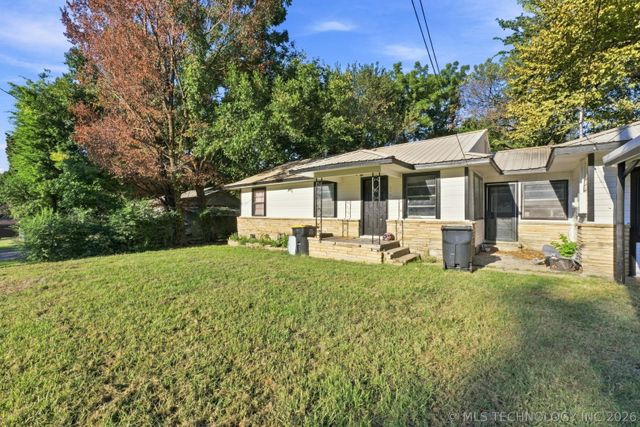 426 S Fairland Avenue, Coweta, OK 74429