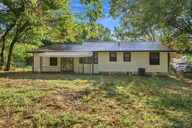 426 S Fairland Avenue, Coweta, OK 74429