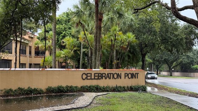 15525 Miami Lakeway N 206, Miami Lakes, FL 33014
