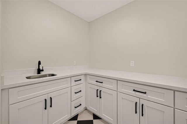 349 Dawn Hill Drive, Friendswood, TX 77546