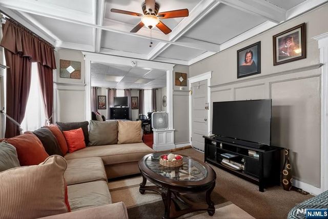 11 Yereance Avenue, Newark, NJ 07106