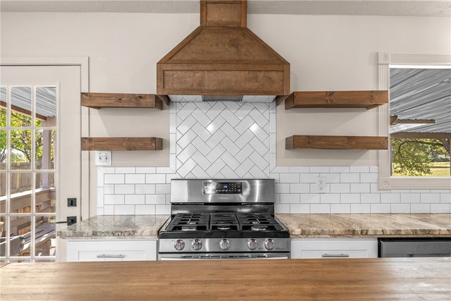 2511 Arbor Drive, Bryan, TX 77802