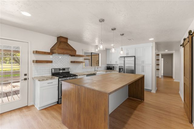 2511 Arbor Drive, Bryan, TX 77802