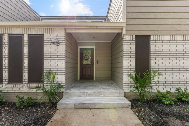 2511 Arbor Drive, Bryan, TX 77802