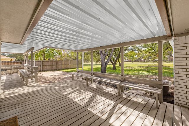 2511 Arbor Drive, Bryan, TX 77802