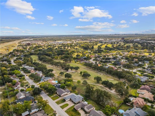 2511 Arbor Drive, Bryan, TX 77802