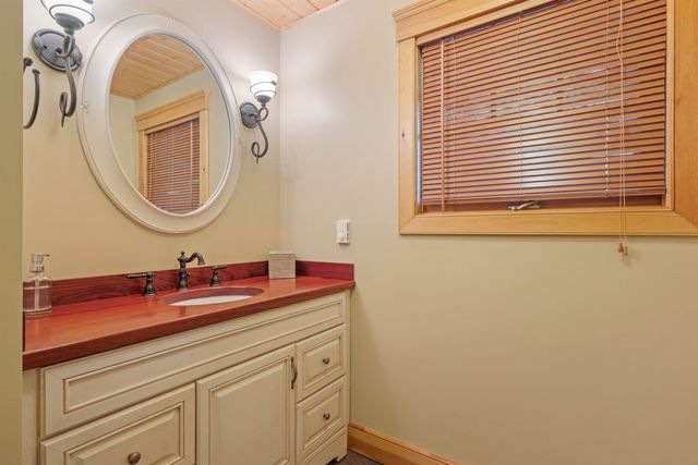 72 Timber Ridge Road, Alton, NH 03810