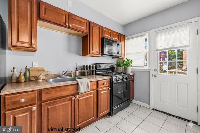 1636 PENTWOOD RD, Baltimore, MD 21239