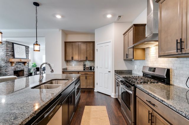 3000 Shandor St, Spring Hill, TN 37174
