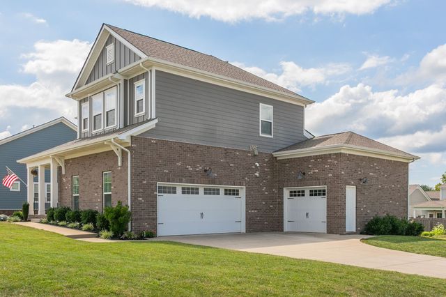 3000 Shandor St, Spring Hill, TN 37174