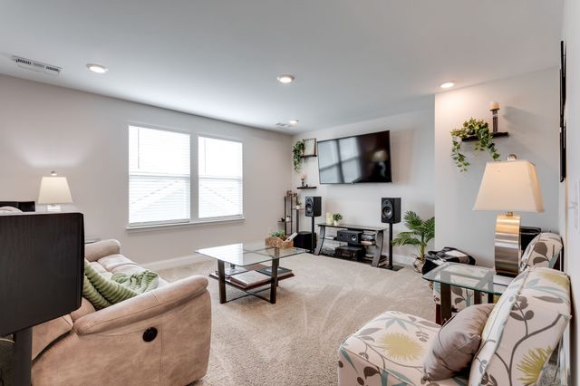 3000 Shandor St, Spring Hill, TN 37174