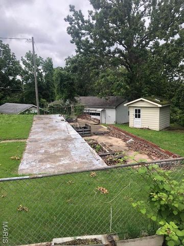 21925 Teak Lane, St Robert, MO 65584