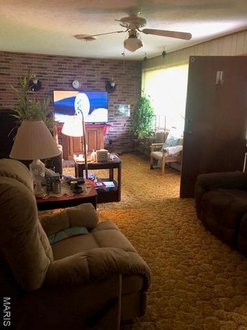 21925 Teak Lane, St Robert, MO 65584