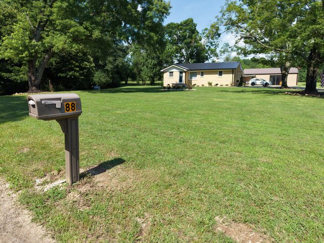 88 Kidd Rd, Lawrenceburg, TN 38464