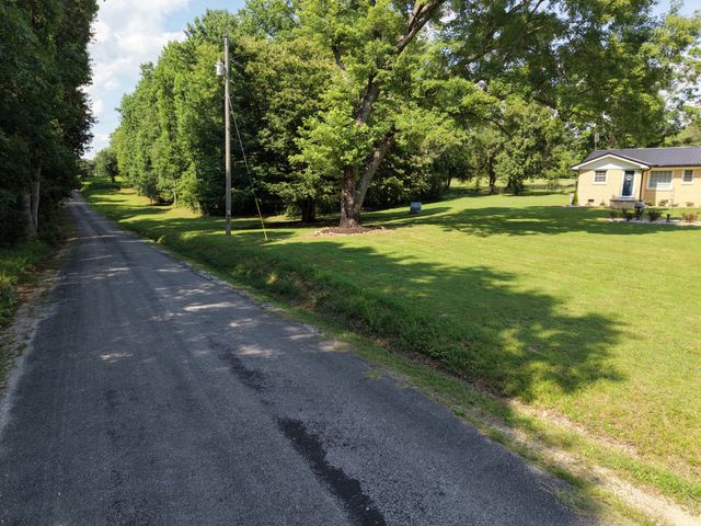 88 Kidd Rd, Lawrenceburg, TN 38464