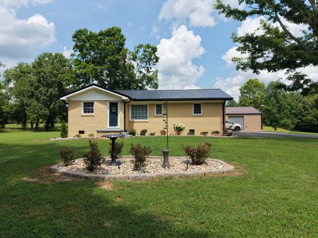 88 Kidd Rd, Lawrenceburg, TN 38464