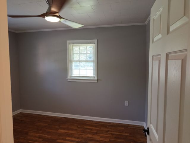88 Kidd Rd, Lawrenceburg, TN 38464