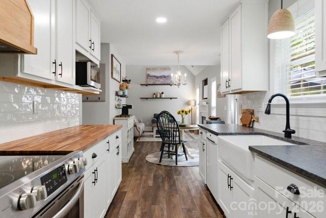 9505 Sweetbay Court, Waxhaw, NC 28173