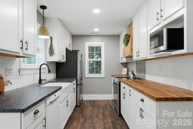 9505 Sweetbay Court, Waxhaw, NC 28173