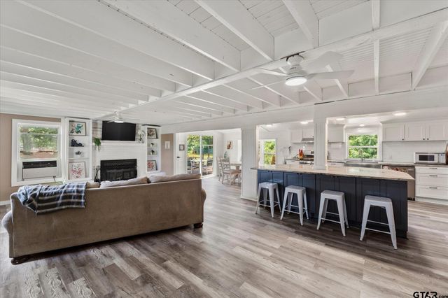 7928 FM 127, Mount Pleasant, TX 75455