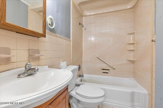 31 Borick Avenue, Hazlet, NJ 07730