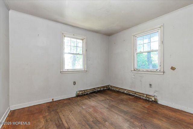 31 Borick Avenue, Hazlet, NJ 07730