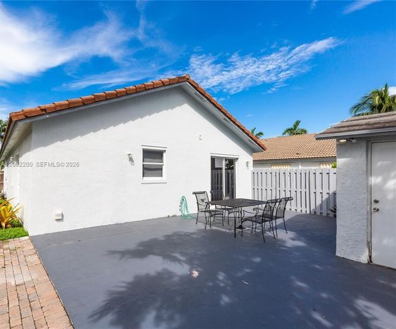 14003 SW 147th Ct, Miami, FL 33196