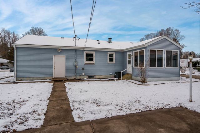 114 BUNN Drive, Rockton, IL 61072