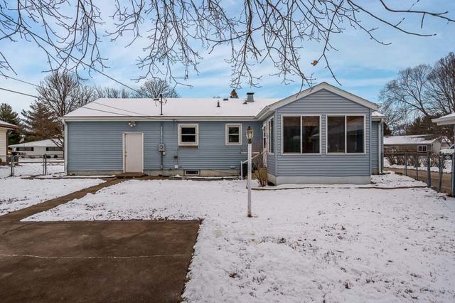 114 BUNN Drive, Rockton, IL 61072