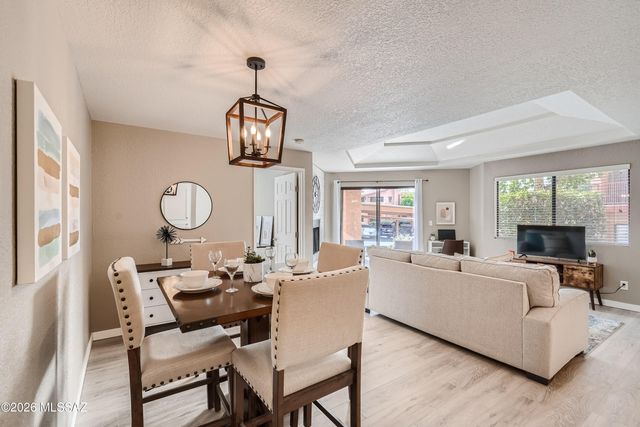 5051 N Sabino Canyon Rd Unit 1120, Tucson, AZ 85750