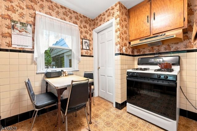 5 Plymouth Rd, Nutley Twp., NJ 07110