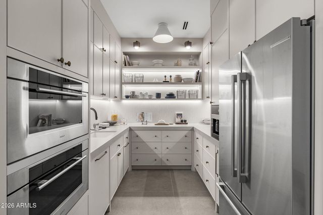 7700 N INVERGORDON Road, Paradise Valley, AZ 85253
