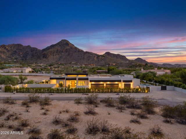 7700 N INVERGORDON Road, Paradise Valley, AZ 85253