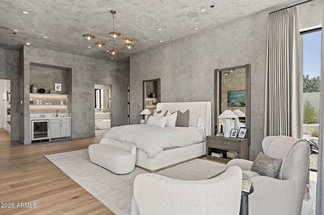 7700 N INVERGORDON Road, Paradise Valley, AZ 85253