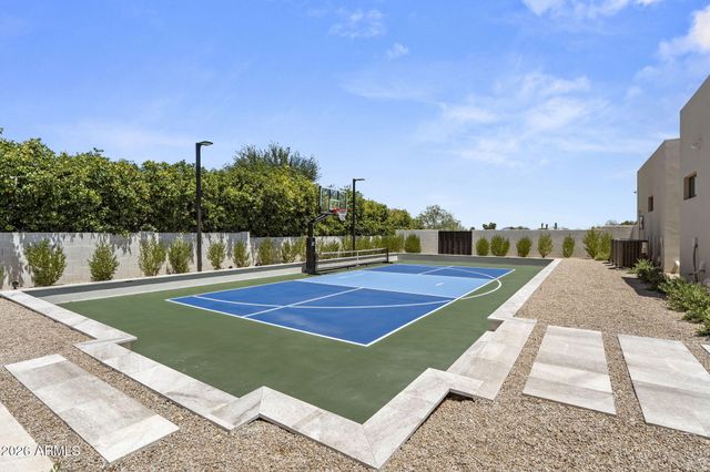 7700 N INVERGORDON Road, Paradise Valley, AZ 85253