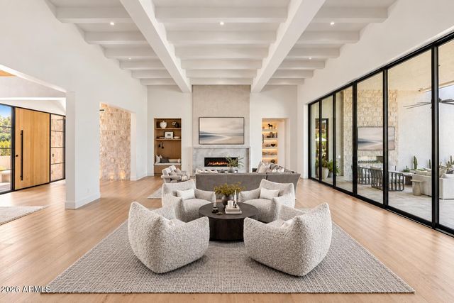 7700 N INVERGORDON Road, Paradise Valley, AZ 85253