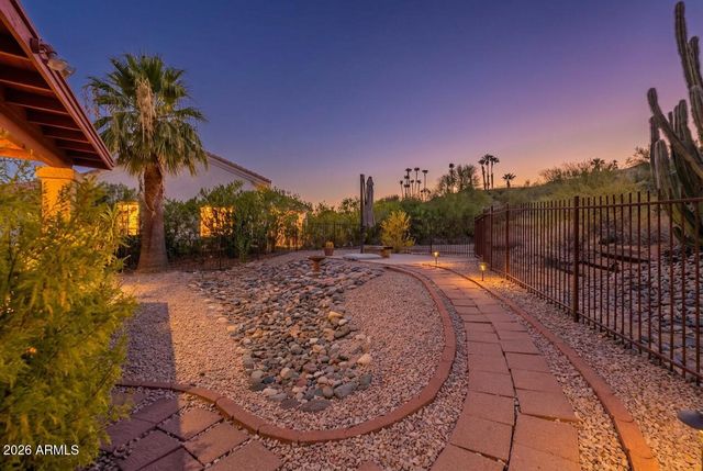 17134 E PARLIN Drive, Fountain Hills, AZ 85268