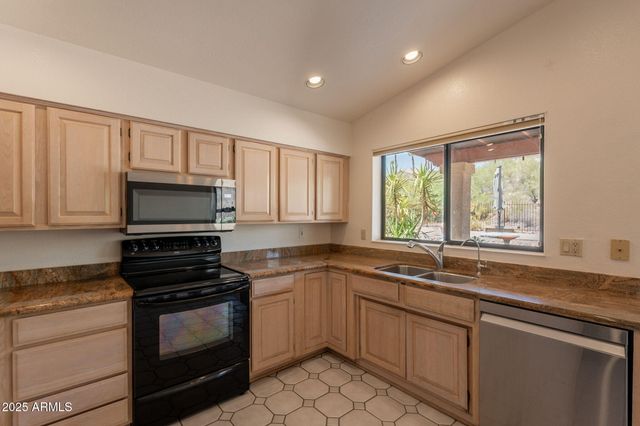 17134 E PARLIN Drive, Fountain Hills, AZ 85268