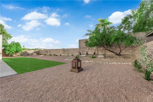 7511 Shadow Estates Way, Las Vegas, NV 89113