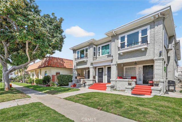 1621 E 1st Street, Long Beach, CA 90802